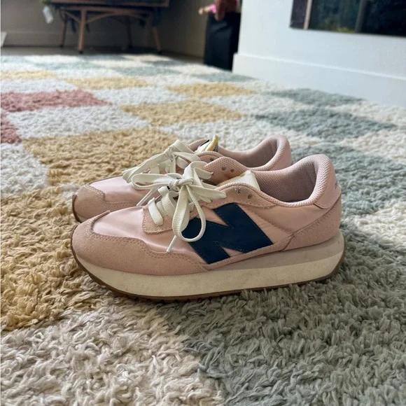 New Balance Pink and Navy Sneakers - Picture 2 of 7